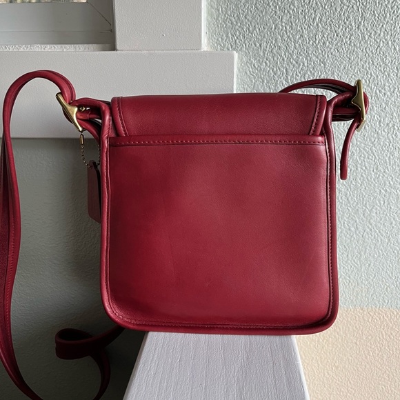 Vintage Coach Legacy Studio Flap Medium w/ Hang Tag - Style 9145 - Red - Picture 6 of 15